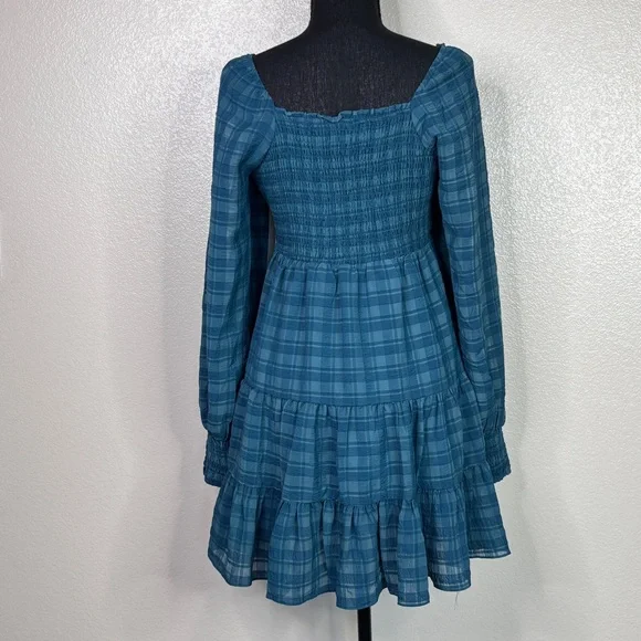 Urban Outfitters River‎ Smocked Long Sleeve Mini Dress Size Large - Picture 4 of 10